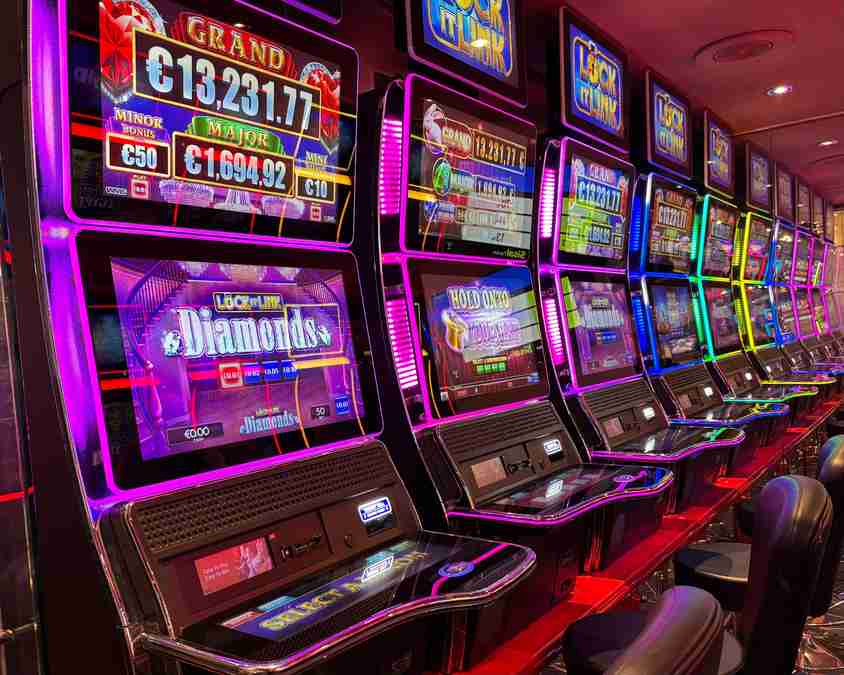 Hawaii Spins Casino: What's All the Hype? A Deep Dive